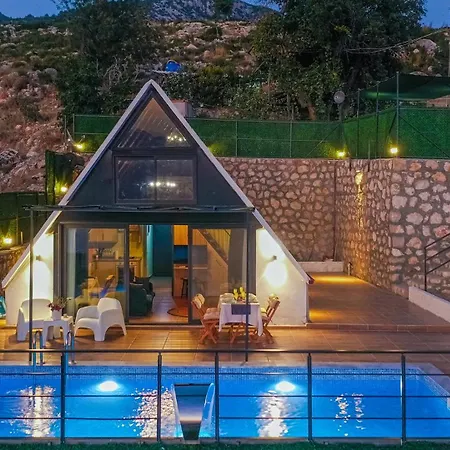Ilgin Panoramic Mountain & Sea Views, Secluded Retreat * Aklar