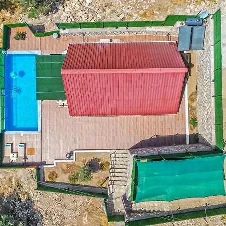 Ilgin Panoramic Mountain & Sea Views, Secluded Retreat *