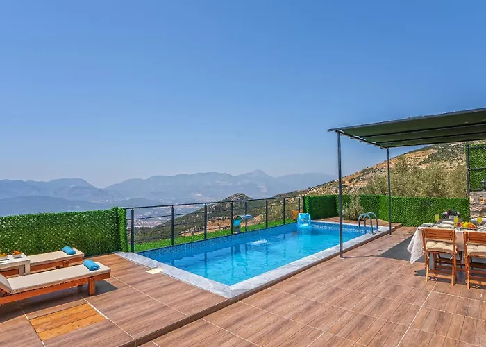 Ilgin Panoramic Mountain & Sea Views, Secluded Retreat *