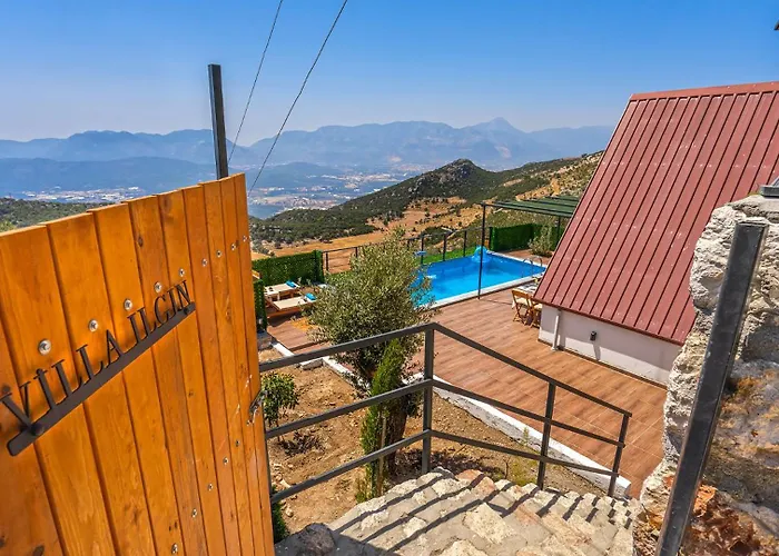 Ilgin Panoramic Mountain & Sea Views, Secluded Retreat Villa Aklar