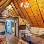 Ilgin Panoramic Mountain & Sea Views, Secluded Retreat *