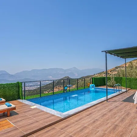 Ilgin Panoramic Mountain & Sea Views, Secluded Retreat *