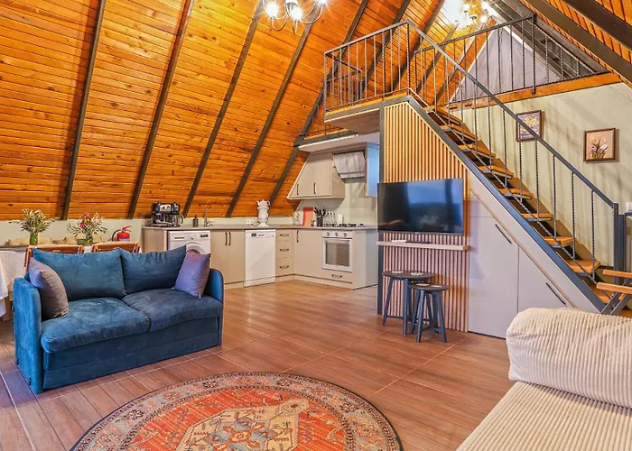 Ilgin Panoramic Mountain & Sea Views, Secluded Retreat فيلة