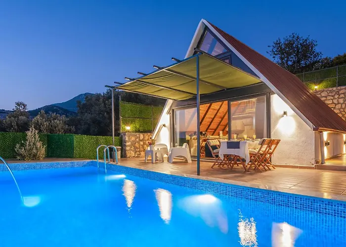 Ilgin Panoramic Mountain & Sea Views, Secluded Retreat فيلة